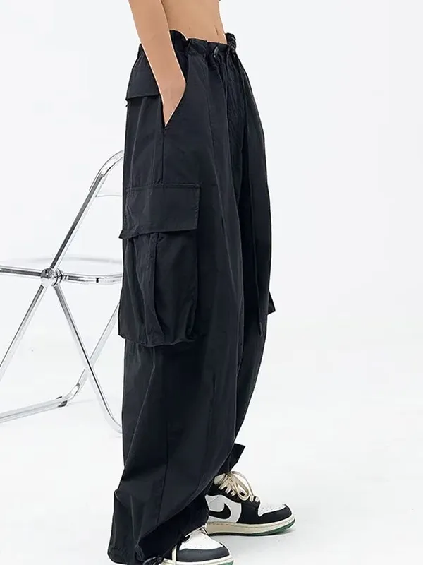 Lockere Cargohose mit Street Pocket Patch
