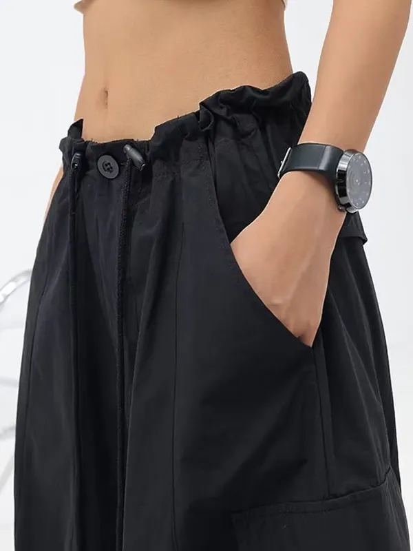 Lockere Cargohose mit Street Pocket Patch